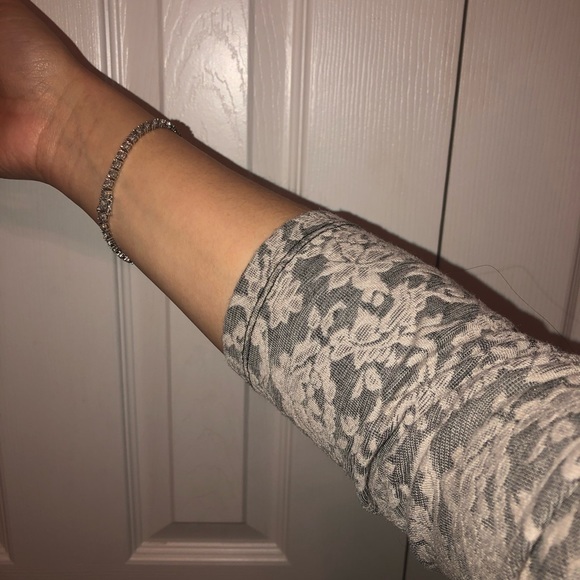 Blouse - Picture 4 of 6